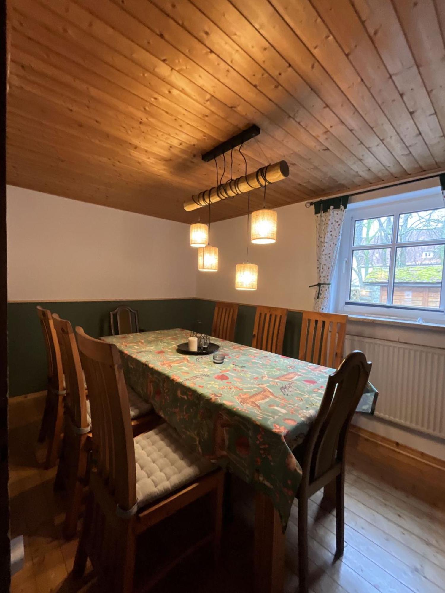 Urig, Gemuetliches Fachwerkhaus Korbach Exterior foto